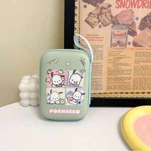 SANRIO POCHACCO CABLE ORGANIZER